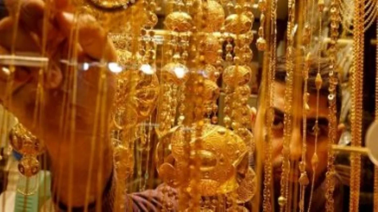 تراجع سعر الذهب في مصر عقب إغلاق مضيق هرمز من جديد